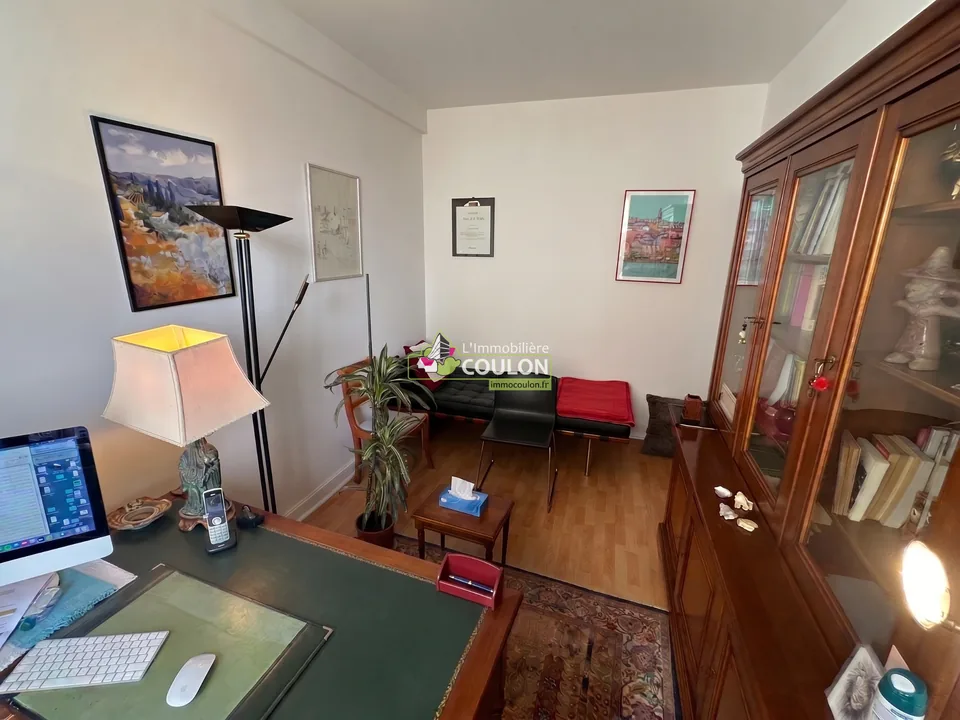 Location Résidence Beaumarchais Montesquieu 9 rue Beaumarchais CLERMONT-FERRAND - Immobiliere Coulon - photo 8