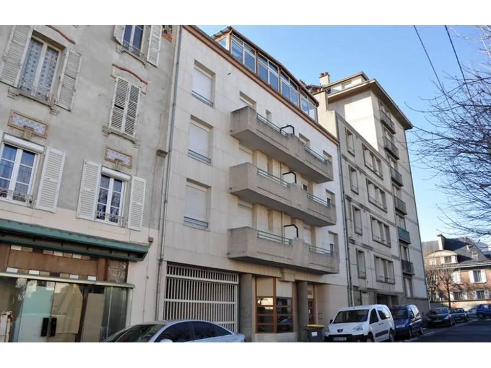 Location Résidence Anthéa 17 rue Beaurepaire CLERMONT-FERRAND - Immobiliere Coulon - photo 2