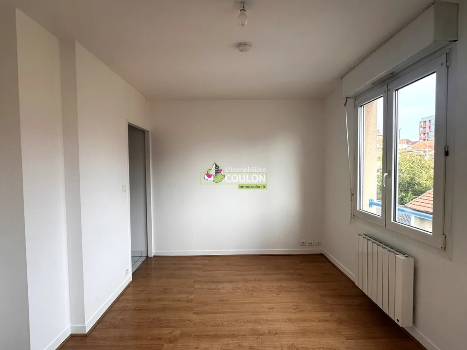 Location Residence Les Facs Charles Fabre 16 rue Charles Fabre CLERMONT-FERRAND - Immobiliere Coulon - photo 3