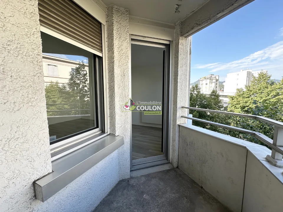 Location Résidence Le Forum - Bât.C 53 boulevard Côte Blatin CLERMONT-FERRAND - Immobiliere Coulon - photo 9
