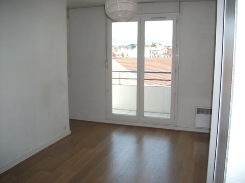 Location Résidence Les Facs Côte Blatin - Bât. B 6 boulevard Côte Blatin CLERMONT-FERRAND - Immobiliere Coulon - photo 5