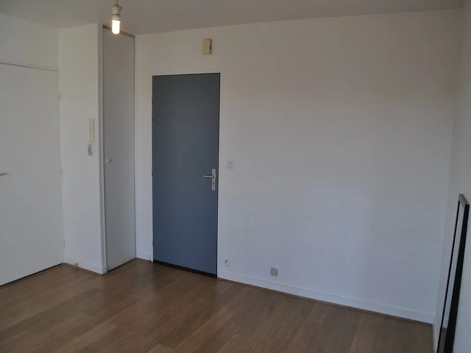 Location   6 boulevard Côte Blatin CLERMONT-FERRAND - Immobiliere Coulon - photo 5