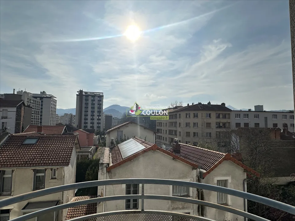 Location Résidence Les Facs Côte Blatin - Bât.A 15 rue de Romagnat CLERMONT-FERRAND - Immobiliere Coulon - photo 7