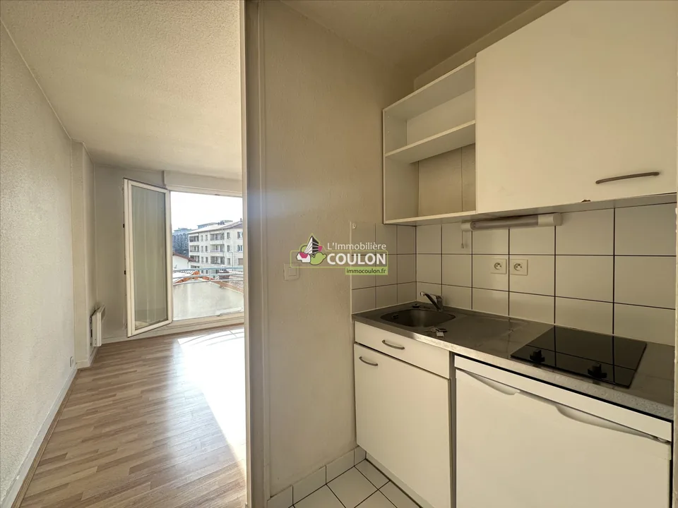 Location Résidence Les Facs Côte Blatin - Bât.A 15 rue de Romagnat CLERMONT-FERRAND - Immobiliere Coulon - photo 10