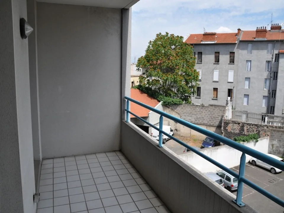 Location Résidence Les Facs 2000 28 avenue des Paulines CLERMONT-FERRAND - Immobiliere Coulon - photo 7