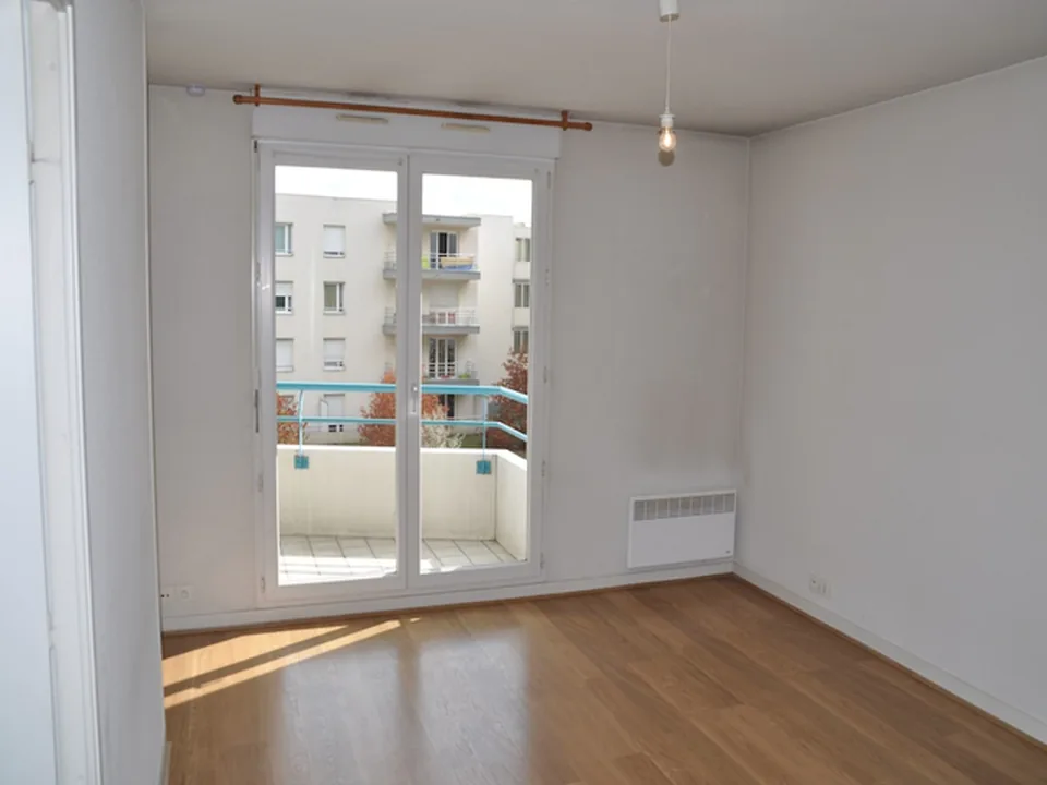 Location Résidence Le Square des Facs 44 avenue des Paulines CLERMONT-FERRAND - Immobiliere Coulon - photo 3