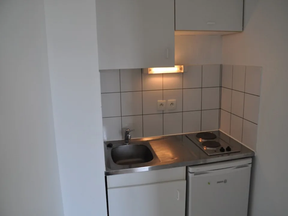 Location Résidence Le Square des Facs 44 avenue des Paulines CLERMONT-FERRAND - Immobiliere Coulon - photo 4