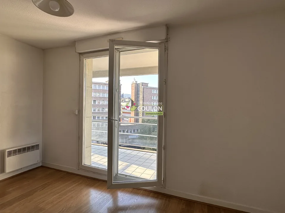 Location Résidence Le Square des Facs 44 avenue des Paulines CLERMONT-FERRAND - Immobiliere Coulon - photo 2