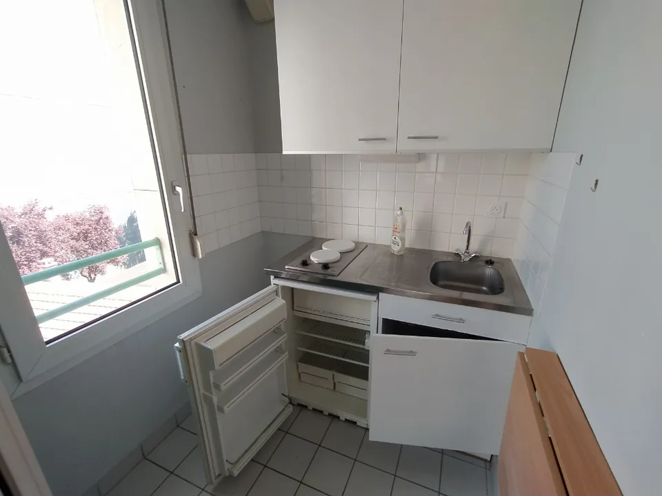 Location Résidence Les Florentines 13 rue du 8 mai 1945 CLERMONT-FERRAND - Immobiliere Coulon - photo 7