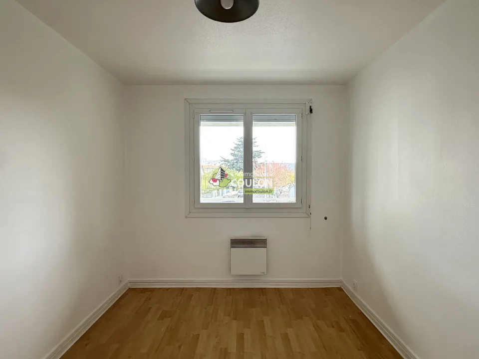 Location Résidence Montana - Bât.A 49 bis rue du Docteur Vigenaud CLERMONT-FERRAND - Immobiliere Coulon - photo 10