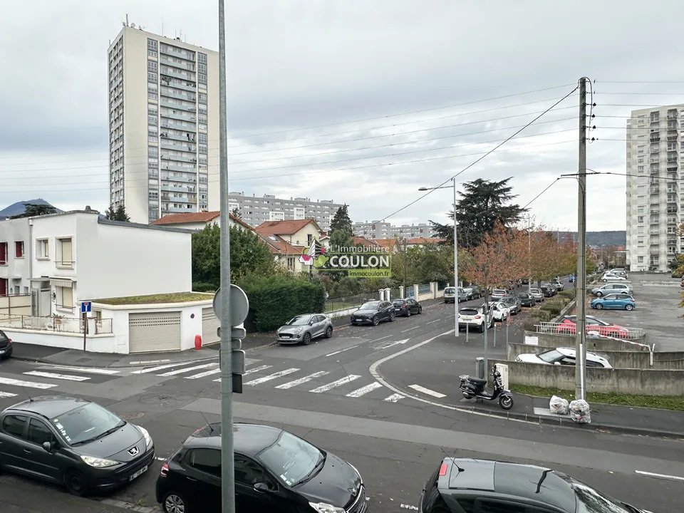 Location Résidence Montana - Bât.A 49 bis rue du Docteur Vigenaud CLERMONT-FERRAND - Immobiliere Coulon - photo 5