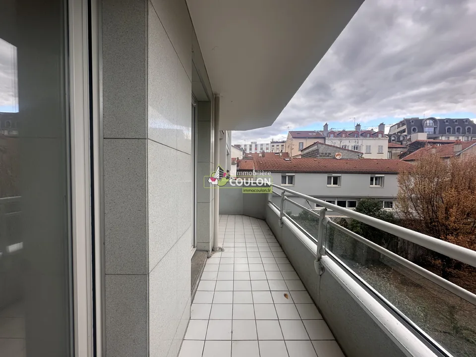 Location Résidence Le Carré des Lys - Bât. B 20 rue Morel Ladeuil  CLERMONT-FERRAND - Immobiliere Coulon - photo 9
