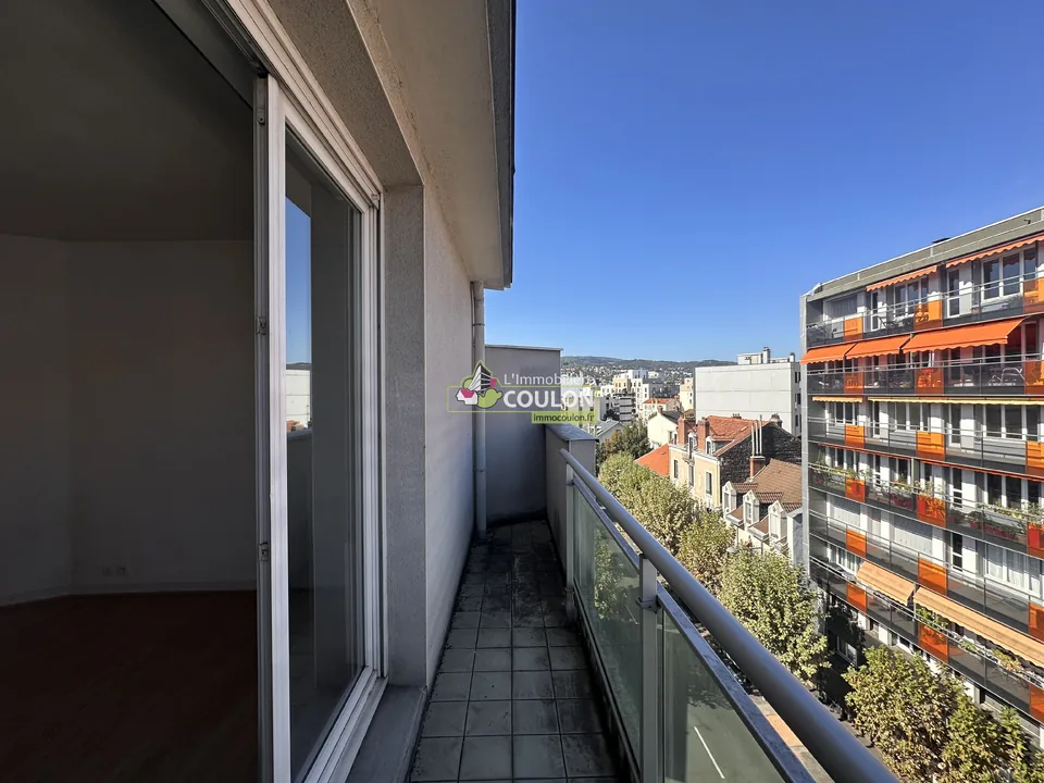 Location Résidence Le 9 Bd Pasteur 9 boulevard Pasteur CLERMONT-FERRAND - Immobiliere Coulon - photo 9