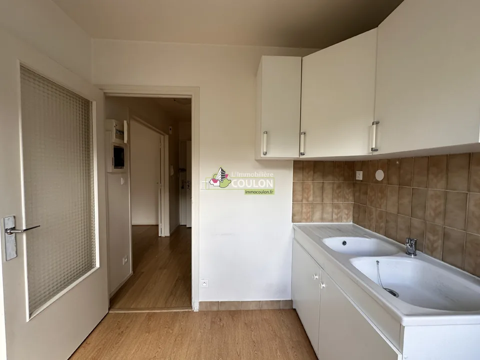 Location Résidence Gamma 2 rue Roche Bonnet CHAMALIERES - Immobiliere Coulon - photo 9