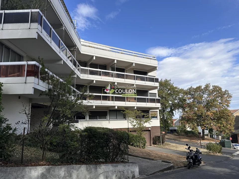 Location Résidence Gamma 2 rue Roche Bonnet CHAMALIERES - Immobiliere Coulon - photo 13