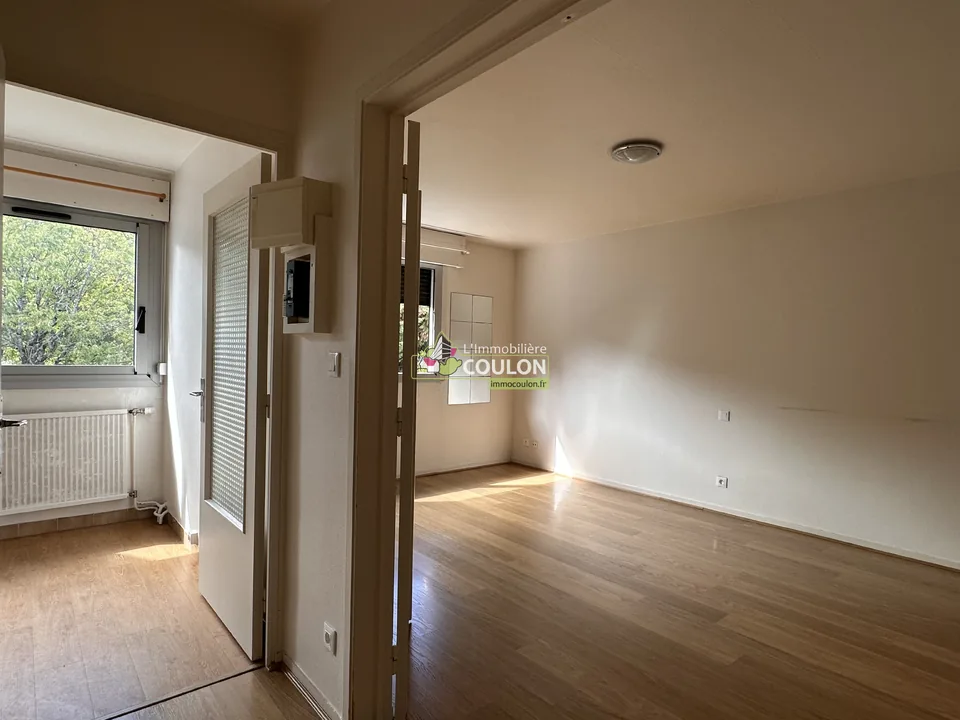 Location Résidence Gamma 2 rue Roche Bonnet CHAMALIERES - Immobiliere Coulon - photo 5