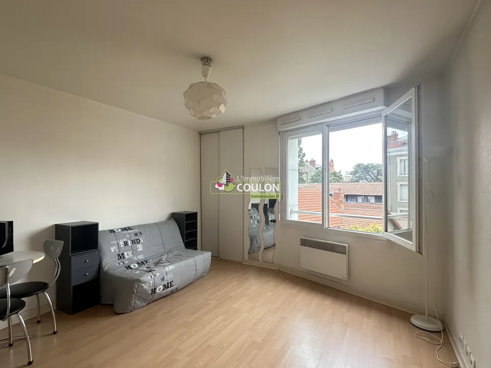 Location Résidence Le Carré des Lys - Bât. A 18 rue Morel Ladeuil CLERMONT-FERRAND - Immobiliere Coulon - photo 2