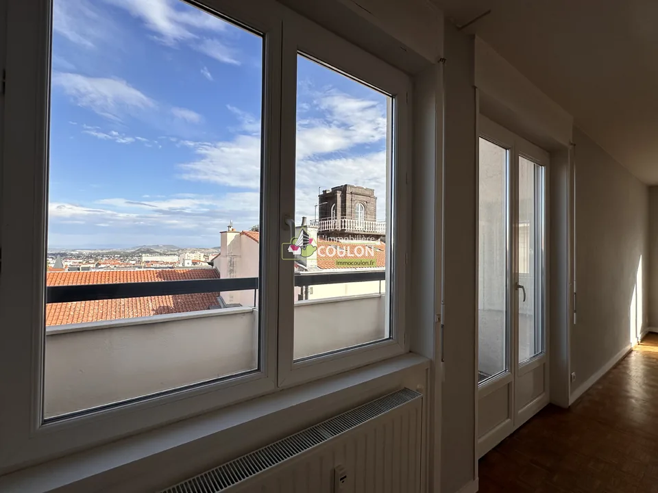 Location 22 rue Bardoux CLERMONT-FERRAND - Immobiliere Coulon - photo 1