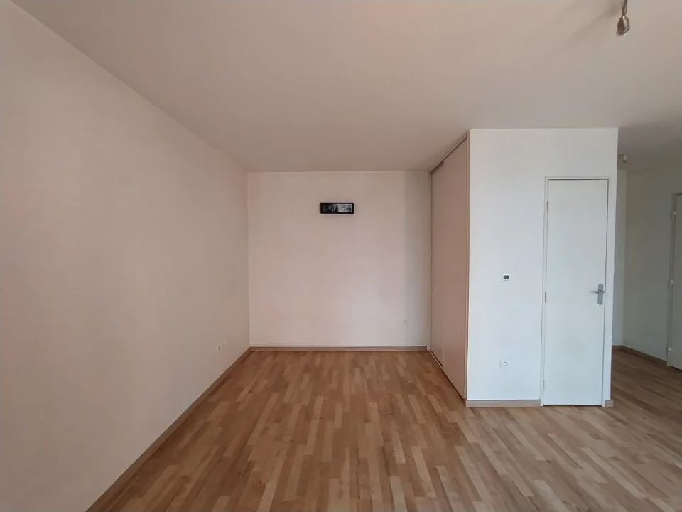 Location Résidence L'ORANGERAIE 68 boulevard Lavoisier CLERMONT-FERRAND - Immobiliere Coulon - photo 6