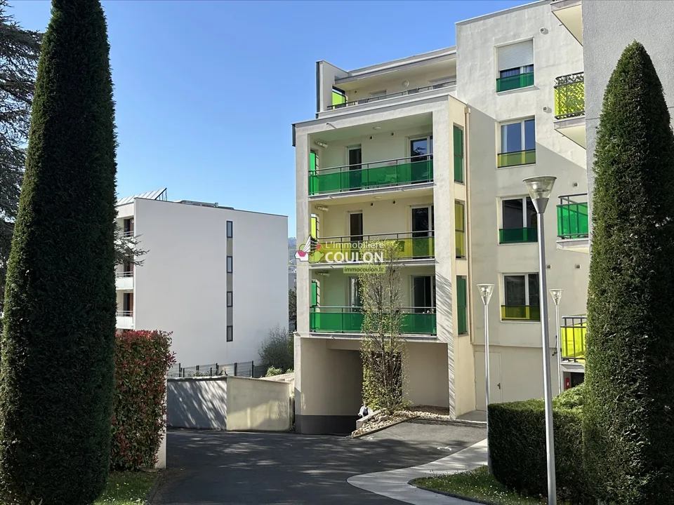 Location Résidence Central Facs 62 rue du Pont Saint-Jacques CLERMONT-FERRAND - Immobiliere Coulon - photo 12