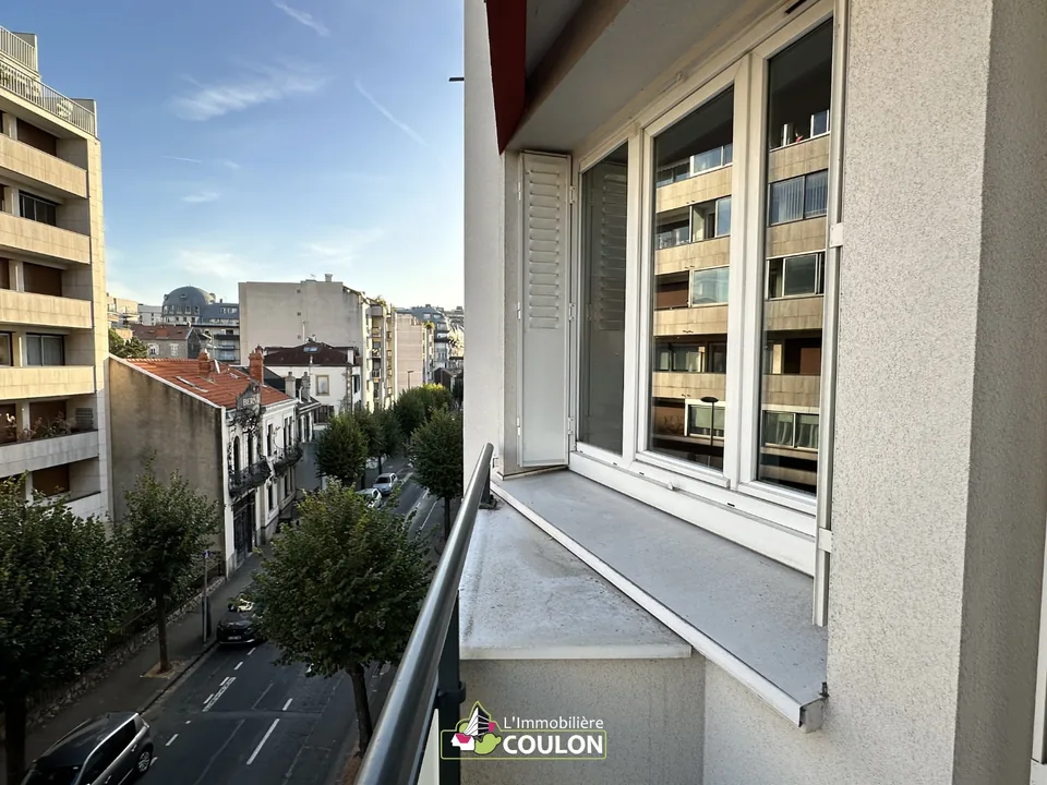 Location Résidence Pasteur 27 rue Eugène Gilbert CLERMONT-FERRAND - Immobiliere Coulon - photo 6