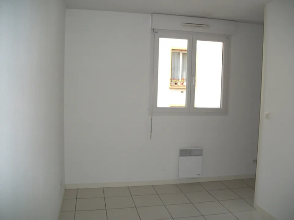 Location Résidence Théo 9 rue Gustave Nadaud CLERMONT-FERRAND - Immobiliere Coulon - photo 9