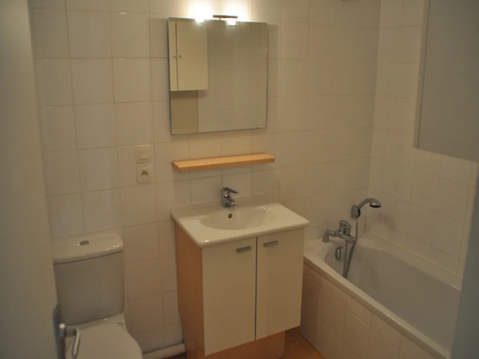 Location Résidence Théo 9 rue Gustave Nadaud CLERMONT-FERRAND - Immobiliere Coulon - photo 10