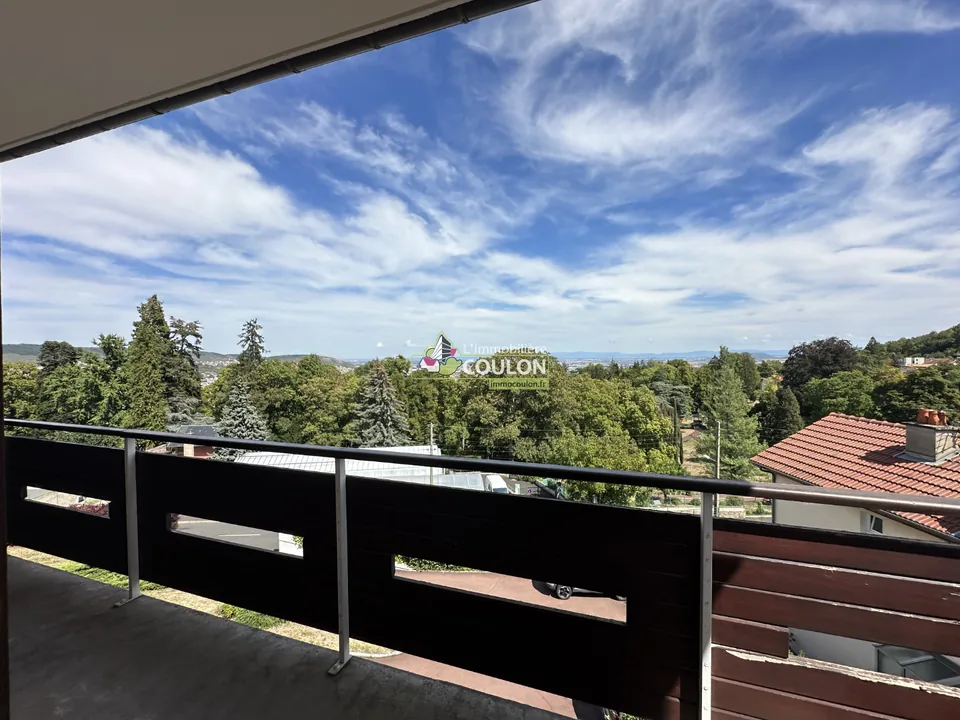 Location Résidence Bargoin 4 chemin de Beaumont ROYAT - Immobiliere Coulon - photo 1