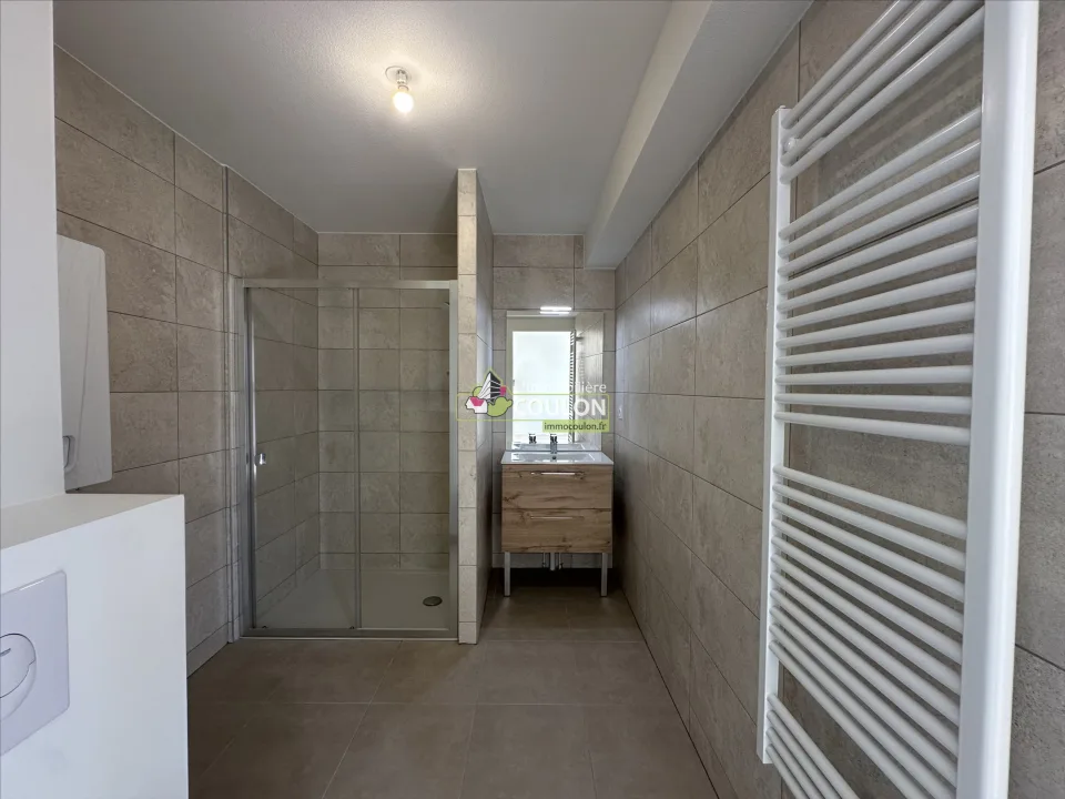 Location Résidence FLORA PARK Bât.B 14 rue des Garnaudes CHAMALIERES - Immobiliere Coulon - photo 10