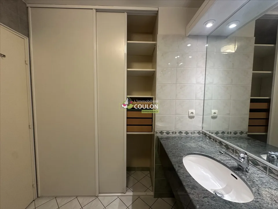 Location Résidence Le 21 avenue Paul Bert 21 avenue Paul Bert CHAMALIERES - Immobiliere Coulon - photo 19