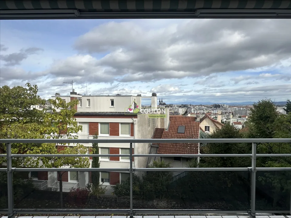 Location Résidence Le 21 avenue Paul Bert 21 avenue Paul Bert CHAMALIERES - Immobiliere Coulon - photo 2